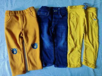 3 pantalons garçon 24m
