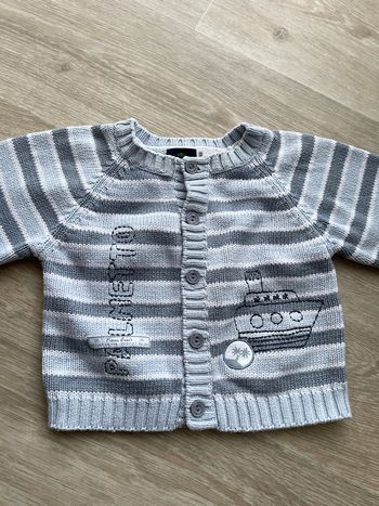 Pull bébé