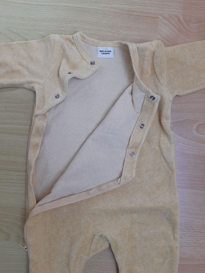 Pyjama velour 6 mois TBE Tape à l'oeil - photo numéro 2