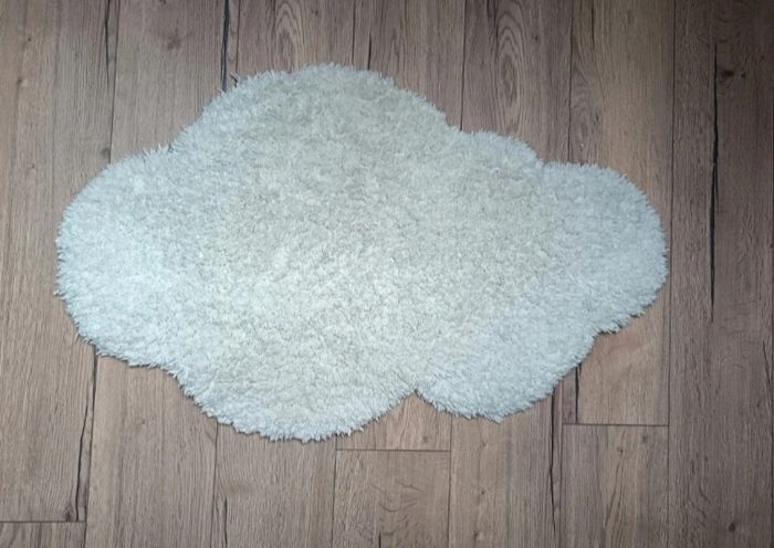 Tapis de chambre maison du monde Nuage blanc