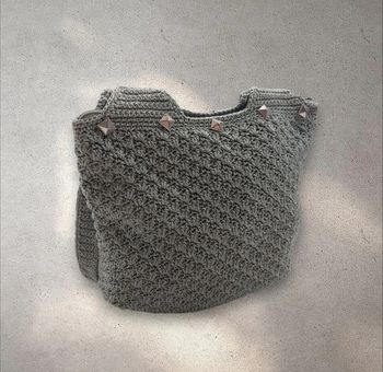 Sac en crochet macramé doubles bandoulières et fermeture zippée