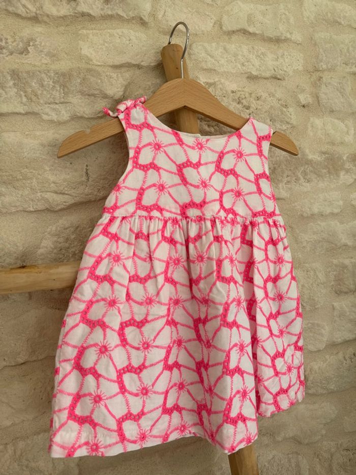 Robe rose fluo et blanc 12 mois - 4 € - photo numéro 4