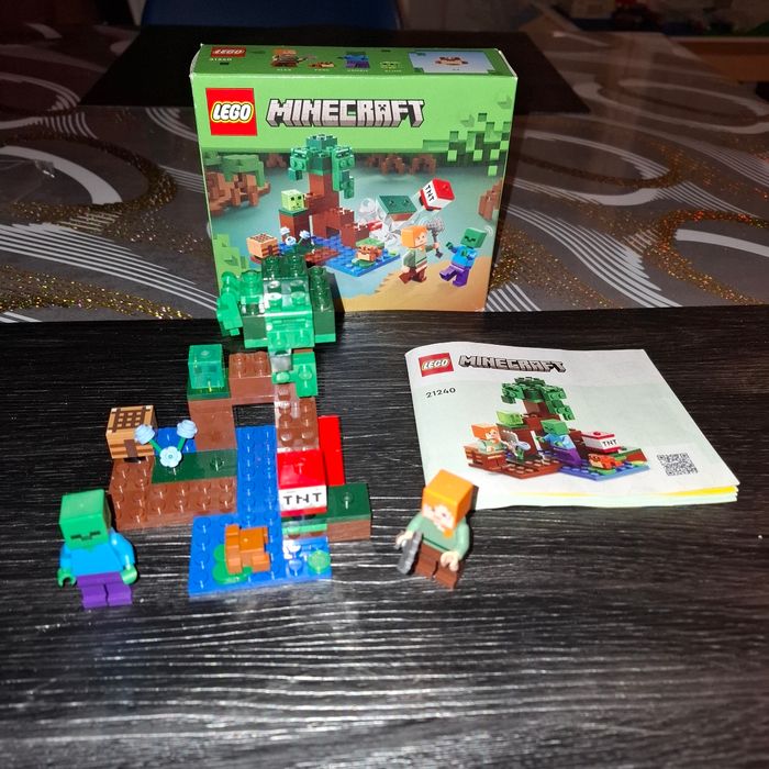 Lego minecraft 21240