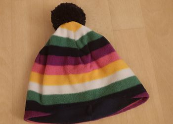 Bonnet fille en polaire taille 6/12 mois