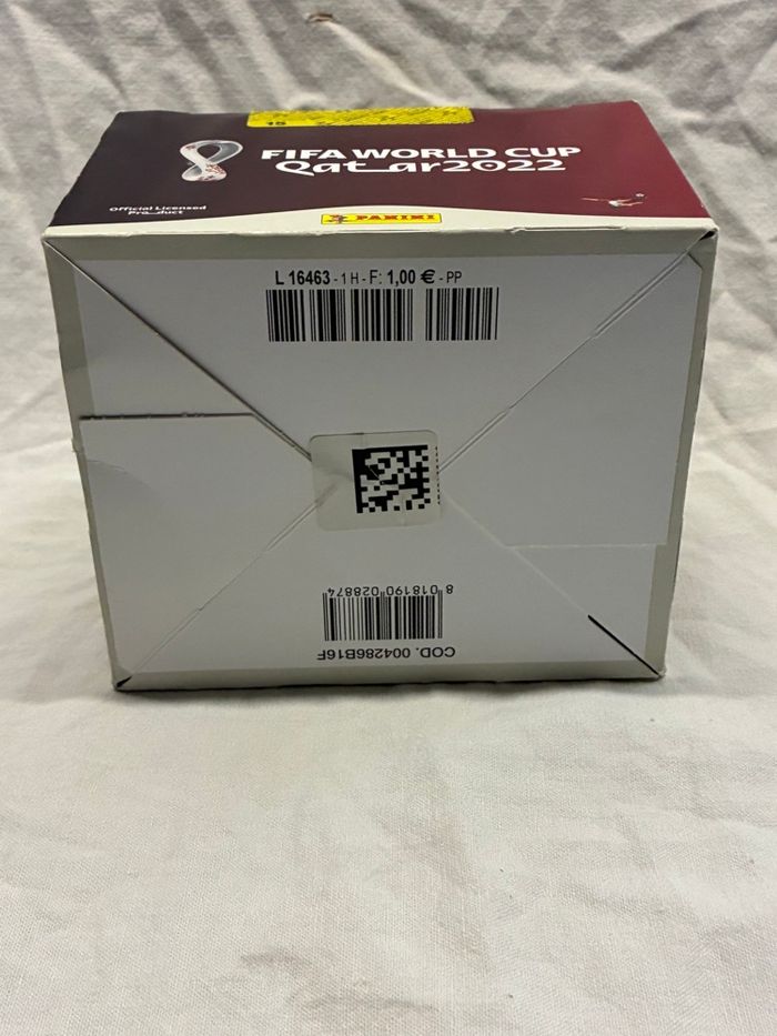 Box 100 sachets Panini FIFA World Cup Qatar 2022 ⚽️ - photo numéro 9