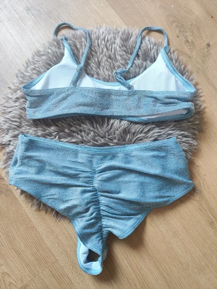 Ensemble de pole dance bleu pailleté - photo numéro 3