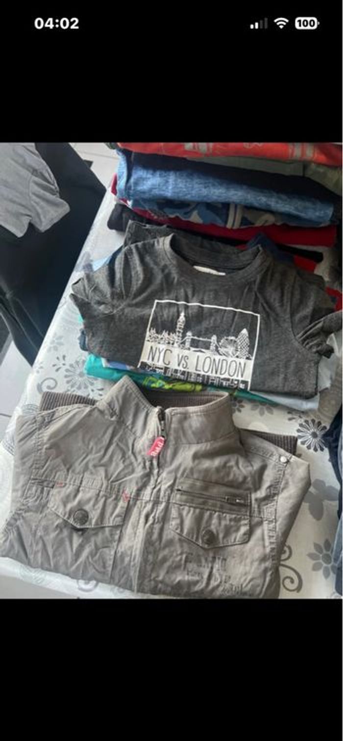 Lot revendeur vêtement garçon 4 ans - photo numéro 2