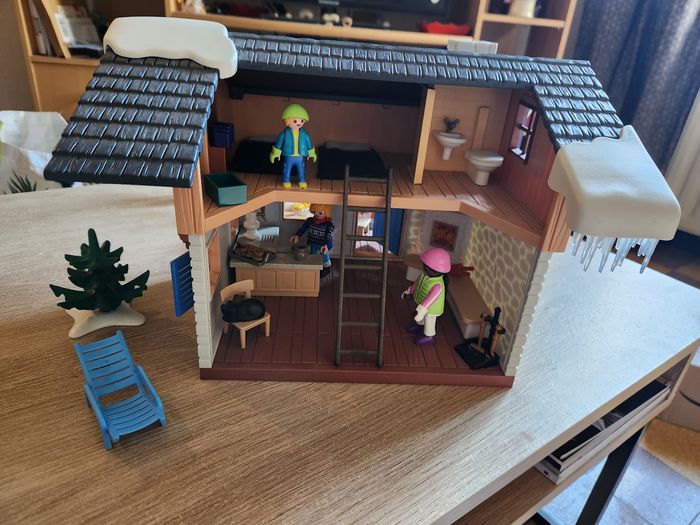 Playmobil 9280 Chalet de ski + boîte & notice – Très bon état - photo numéro 3