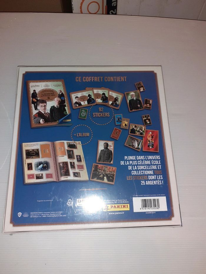 Panini collector maisons de poudlard - photo numéro 2