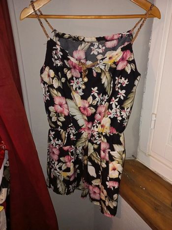 Combi short neuve asiatique fleurie Taille S 36