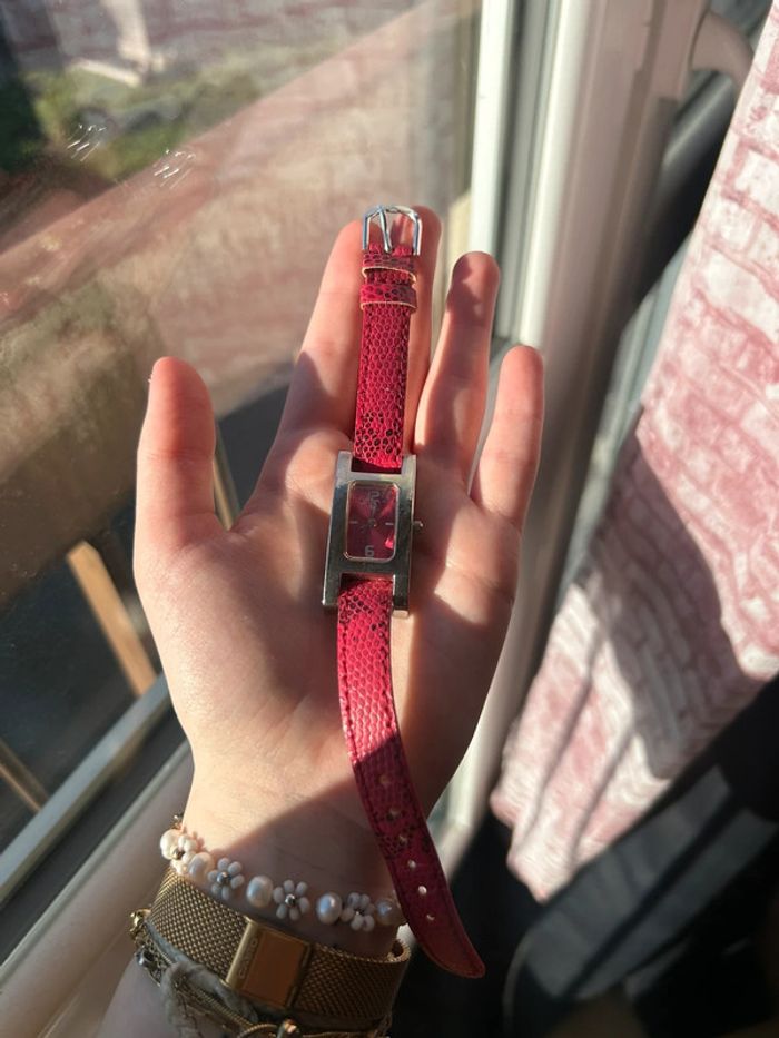 Montre rose - photo numéro 4