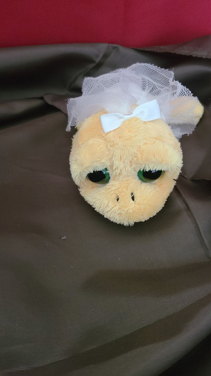 Russ Berrie - Peluche tortue Shelly en mariée - photo numéro 5