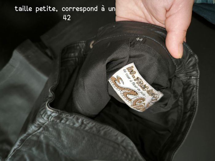 Lot taille 42 - photo numéro 10
