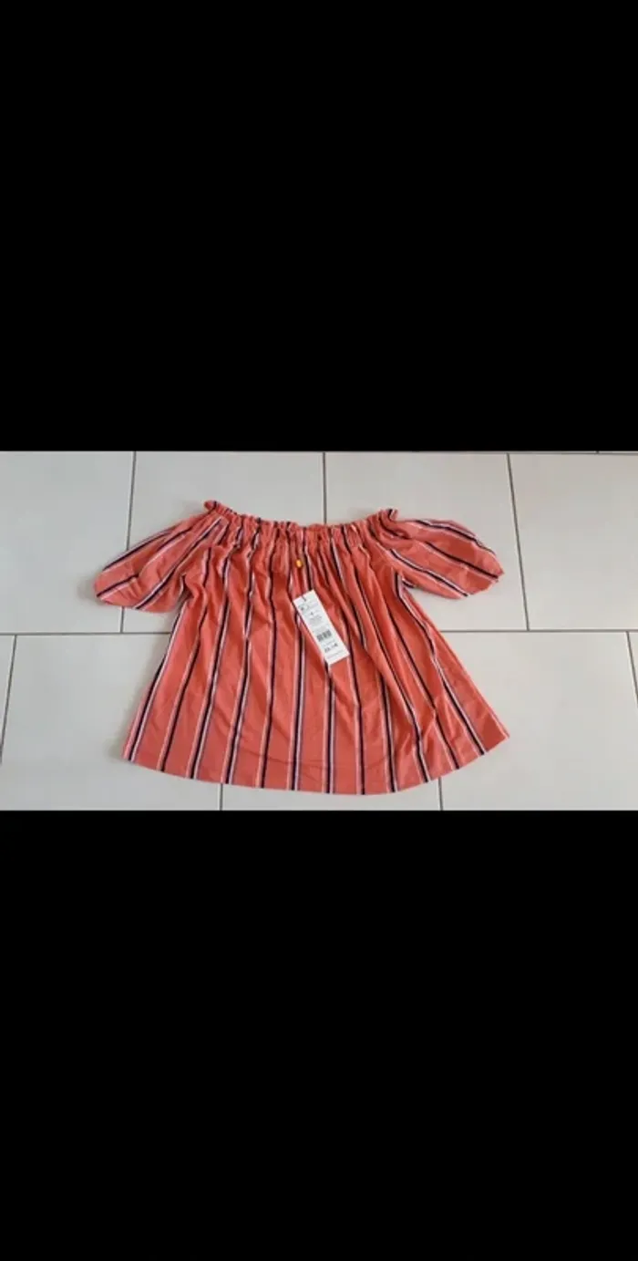 T-shirt 'cache cache' taille 38