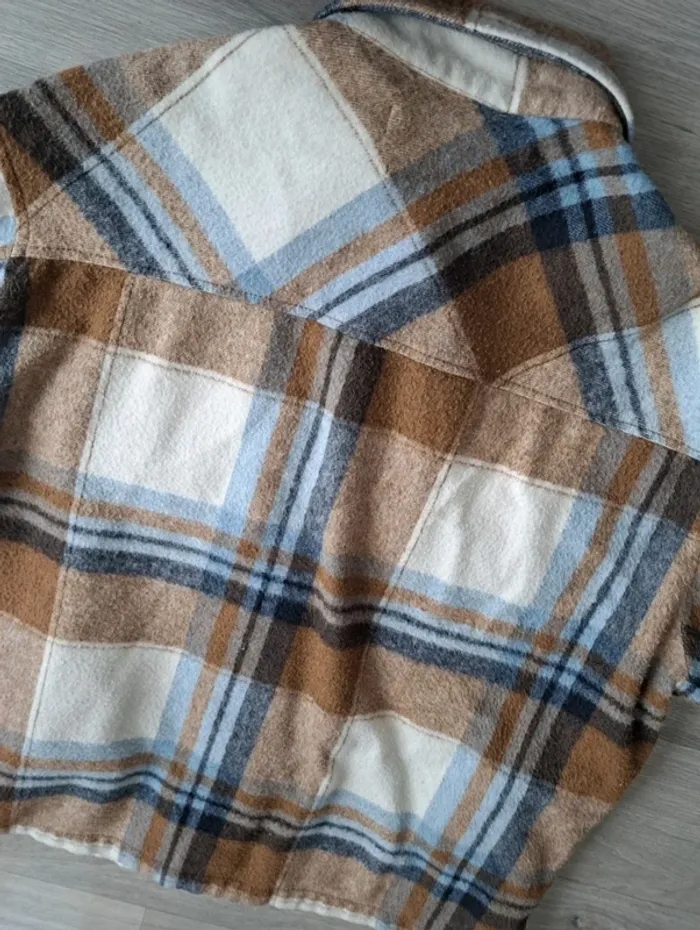 Veste chemise à carreaux Zara - photo numéro 2