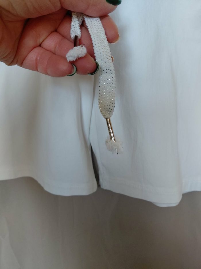Très beau short blanc femme T U - photo numéro 5