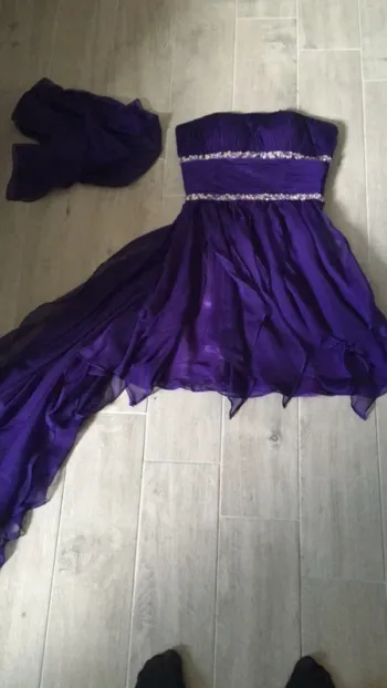 Robe cocktail violette
