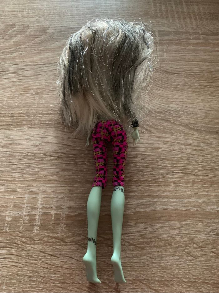 Poupée Monster High frankie stein sweet - photo numéro 5