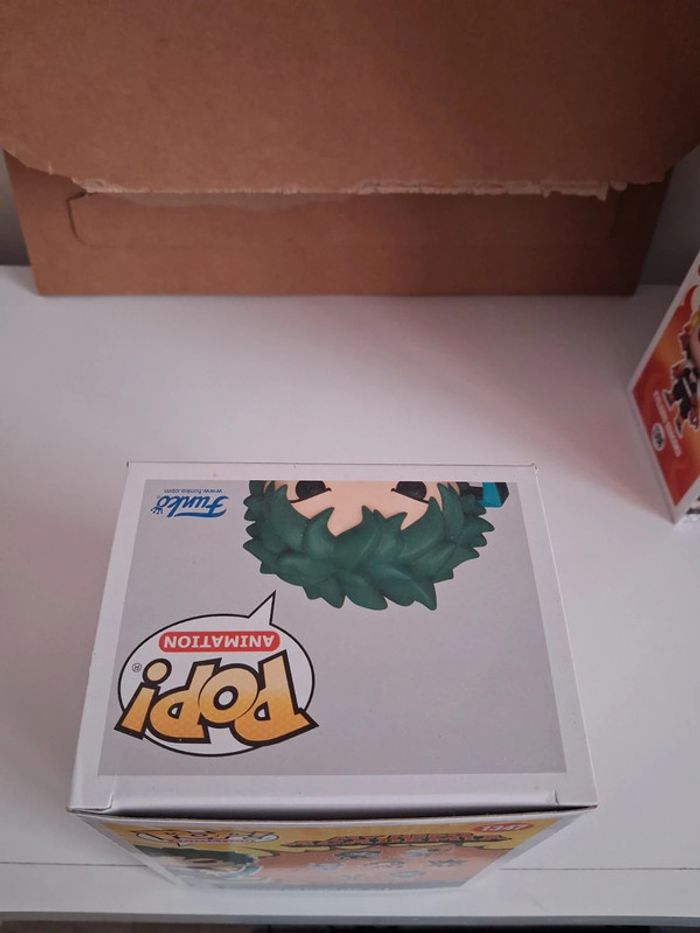 Figurine Funko Pop Izuku Midoruya 1347 - photo numéro 3