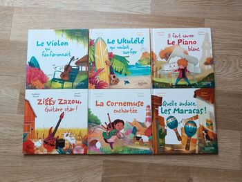 Lot 6 livres McDonald's instruments de musique