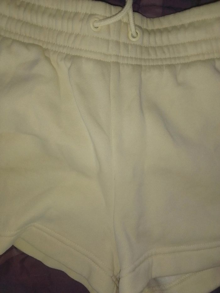 Short Nike femme - photo numéro 7