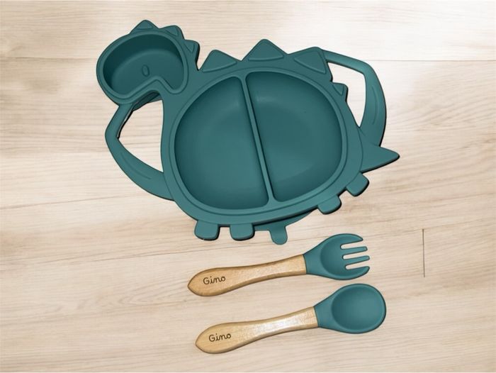 Le set repas en silicone dinosaure personnalisé - photo numéro 2