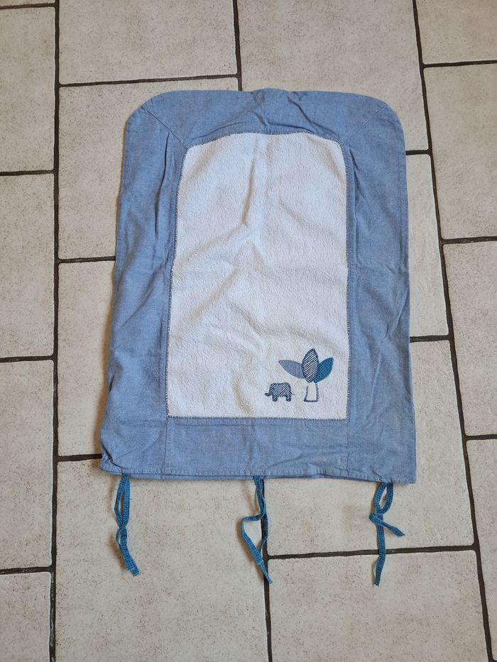 Housse matelas à langer bébé