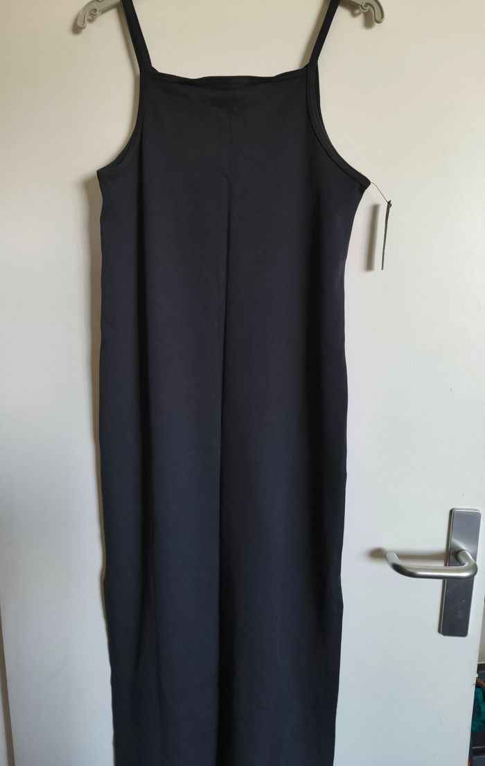 Robe longue noire taille.S - photo numéro 3