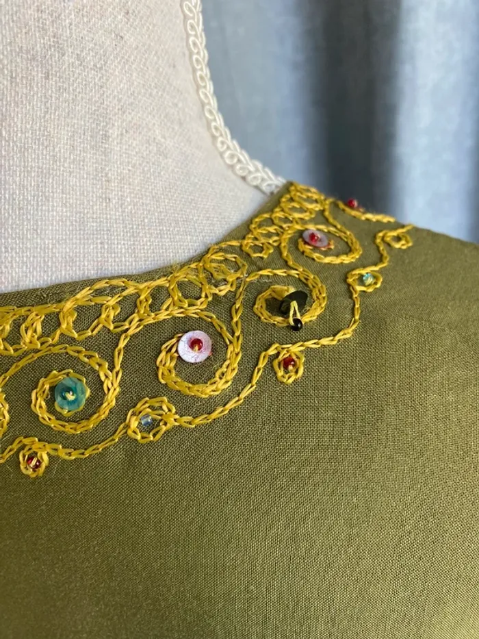 Tunique courte djellaba kaki - photo numéro 4