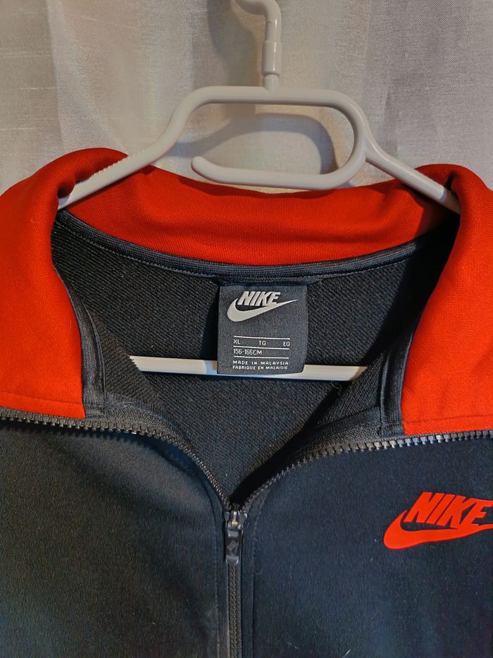 veste rouge et noire de Nike 14 ans réf 88 D19 - photo numéro 4