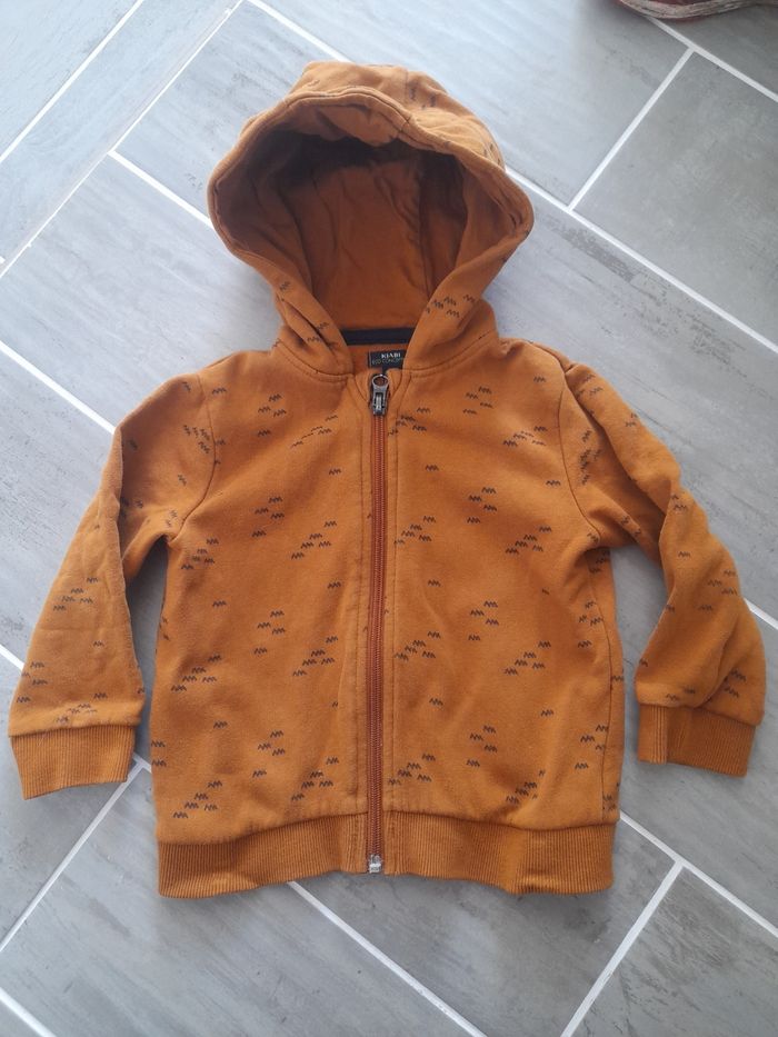 Gilet à capuche Kiabi garçon 24 mois