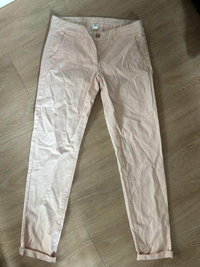 Pantalon chino rose poudré chic
