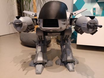 ED 209 de Robocop articulé