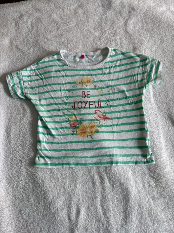 Tee-shirt rayé vert et blanc “Be Joyful” Taille 3 ans - photo numéro 2