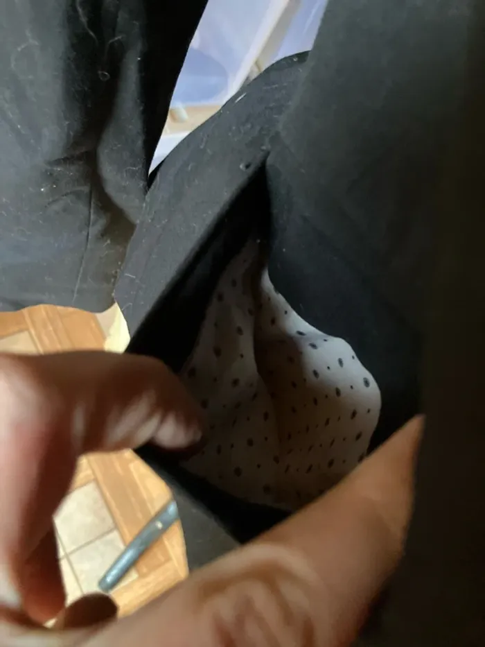 Blazer noir, poche et doublure à motifs @ - photo numéro 3