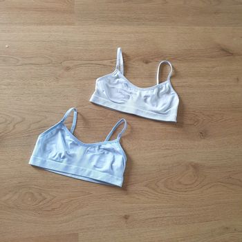 🩷 Lot de 2 brassières 10 ans #emyfleury_sousvetementsfille