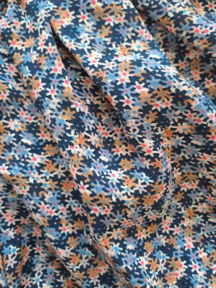 Jupe short fluide avec des poches - photo numéro 5