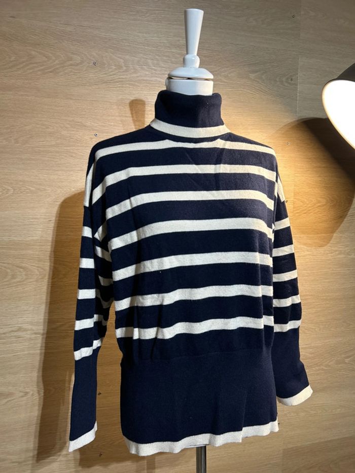 Pull col roulé taille S bleu marine beige parfait état tout doux top matière - photo numéro 2