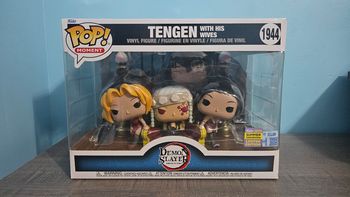 Pop Tengen 1944 (with his wifes)