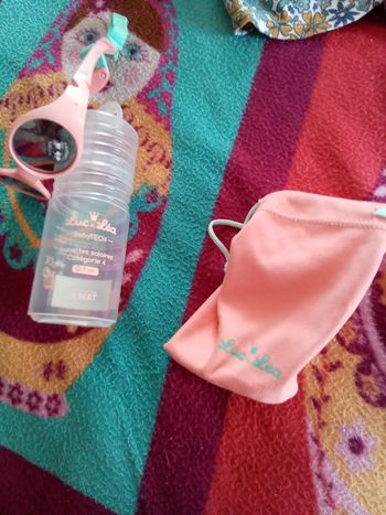 Lunettes de soleil bébé de 0 à 1 an luc et Léa rose