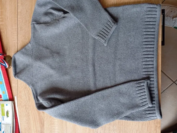 Pull chaud - photo numéro 3