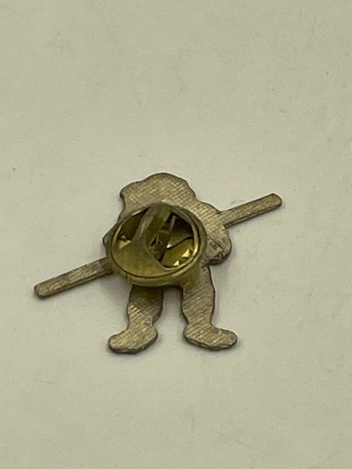 Pin’s Tortue Ninja Raphaël - photo numéro 2