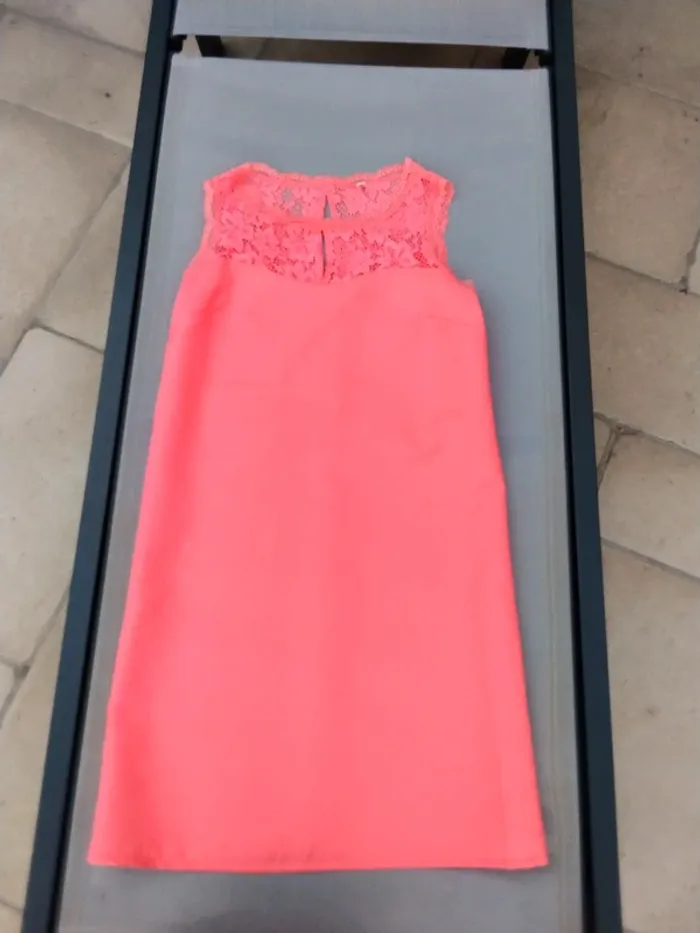 Robe taille 34 naf naf