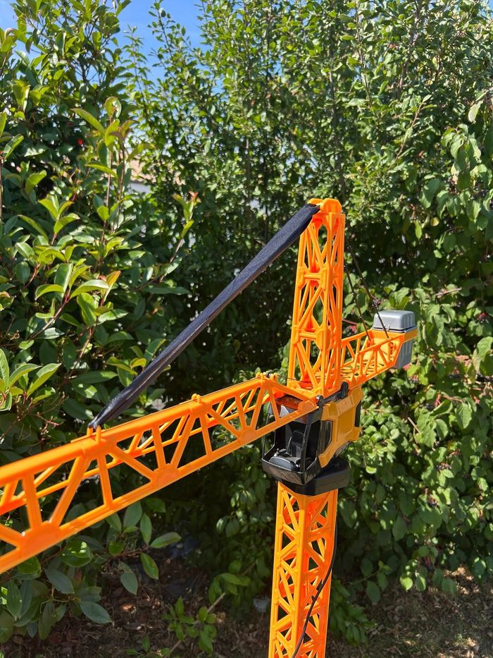 Grue télécommandée - photo numéro 2