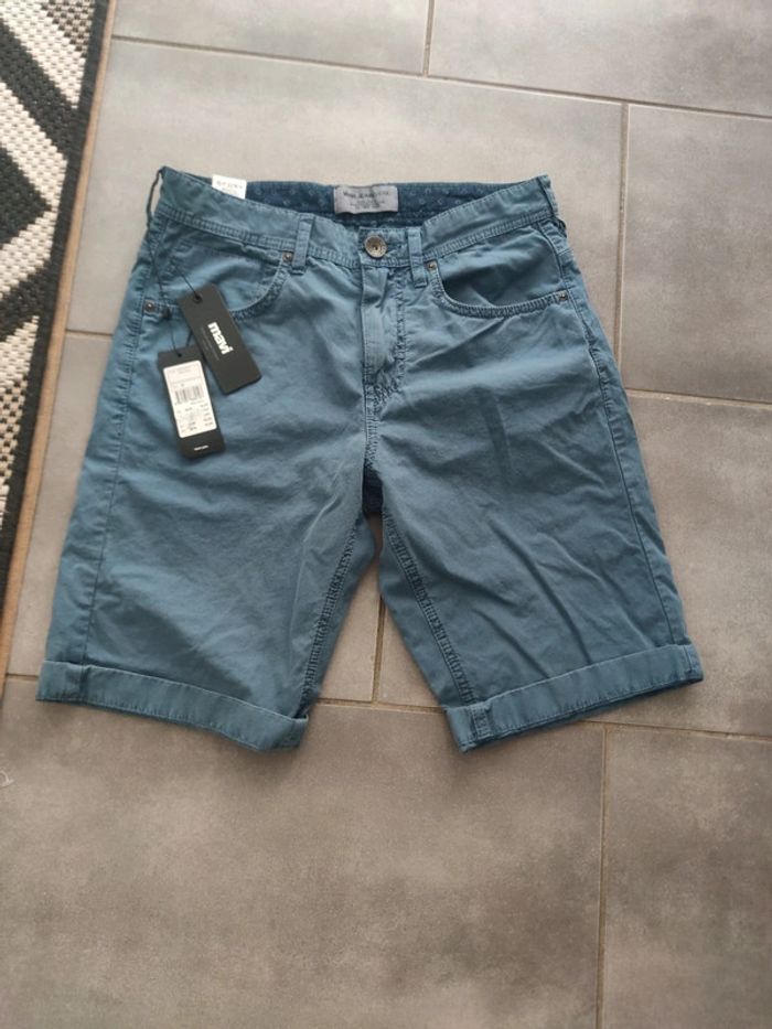 Bermuda Mavi taille 27 neuf