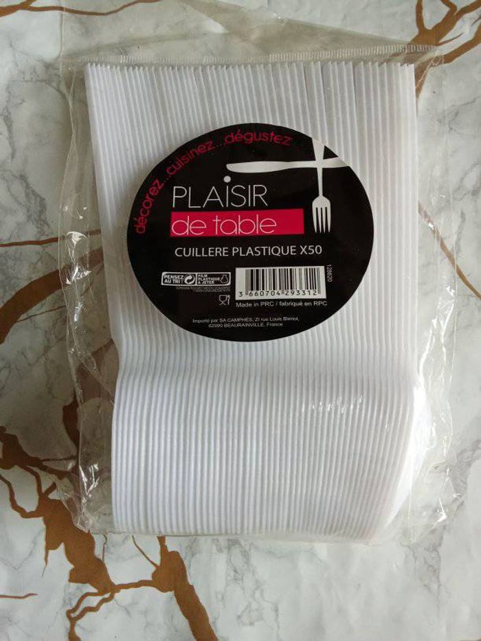 Cuillere plastique blanc