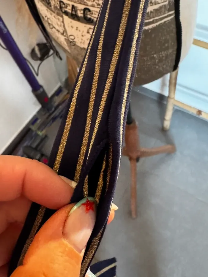 Bikini bleu marine rayé doré - photo numéro 13