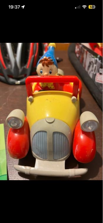 Voiture collection oui oui 