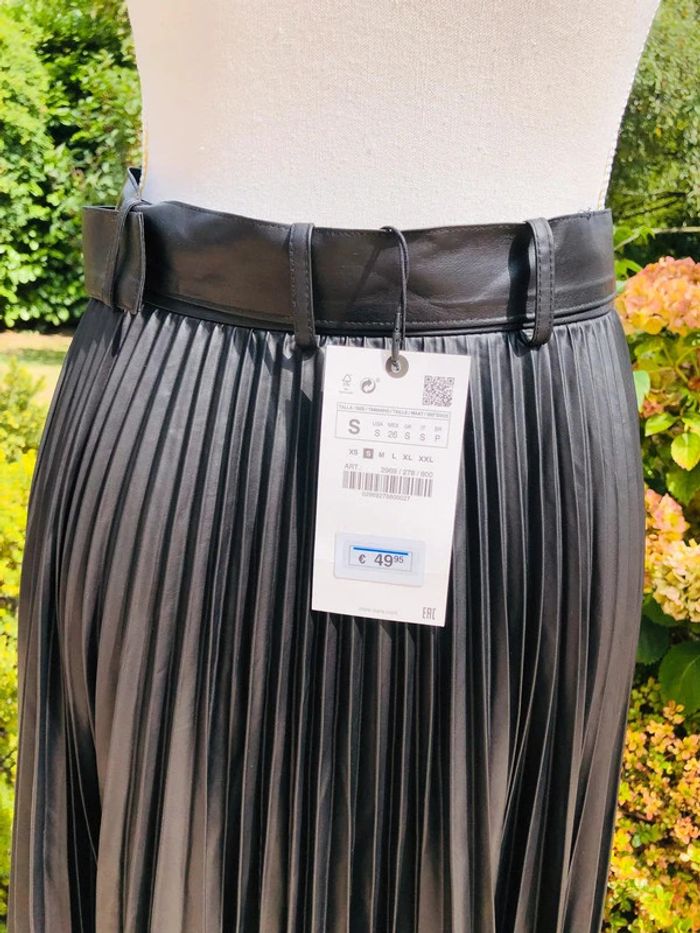 Jupe longue zara noire taille S - photo numéro 3
