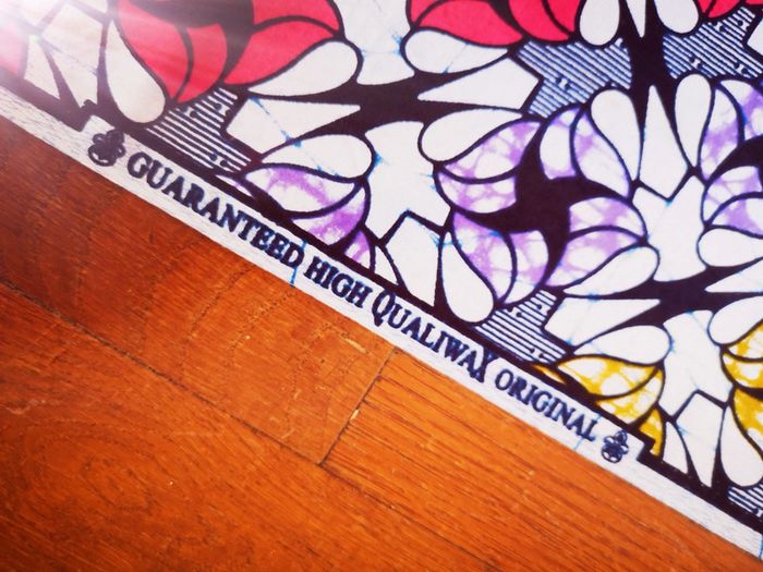 Tissu africain wax à motifs - photo numéro 3